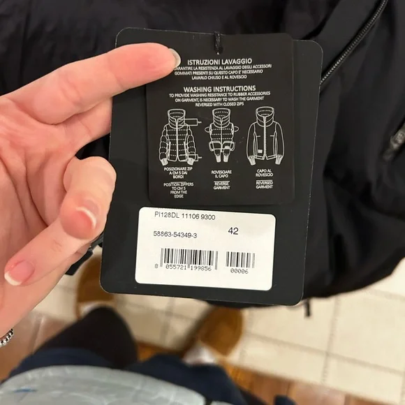 Herno Gore-tex Windstopper Coat Black - Picture 7 of 9